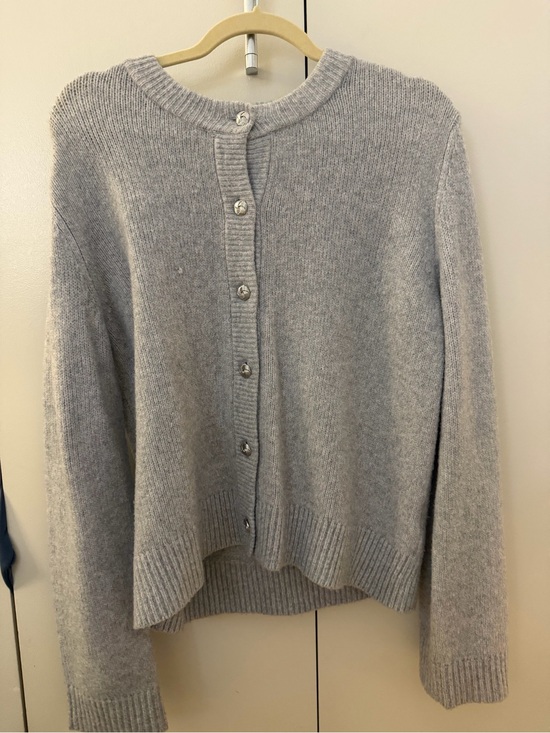 Abercrombie & Fitch Sweaters - Abercrombie & Fitch Light Gray Button-Back Knit Cardigan